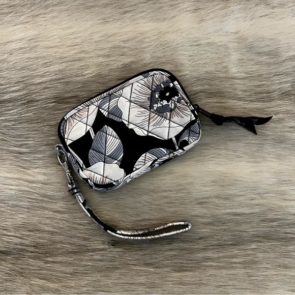 VERA BRADLEY Camilla 2012 Tech Case Wristlet Phone Coin ID Black Lipstick Case - Picture 3 of 7